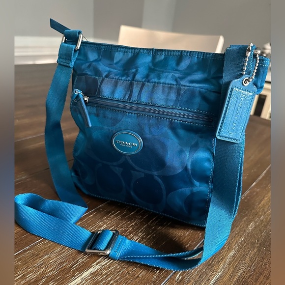 Coach signature logo cross body bag - Picture 7 of 13